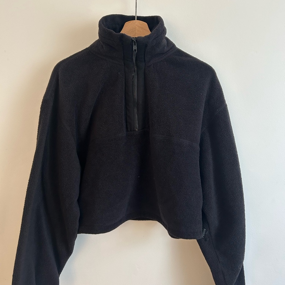 Cropped Black Half-Zip Fleece Pullover